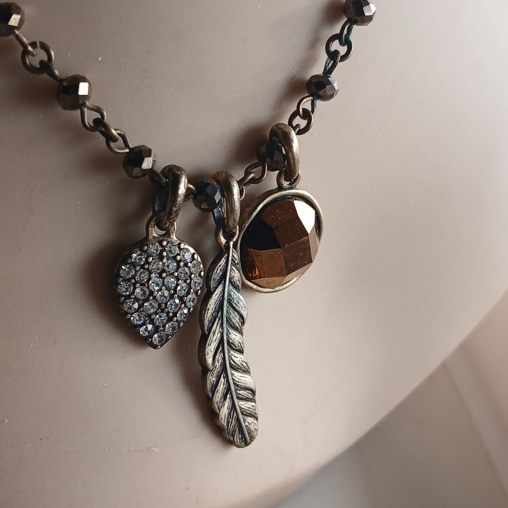 Amazing Lucky Brand Necklace Coppery Colors Feather Plus 2 Charms. Reversible - Picture 3 of 9